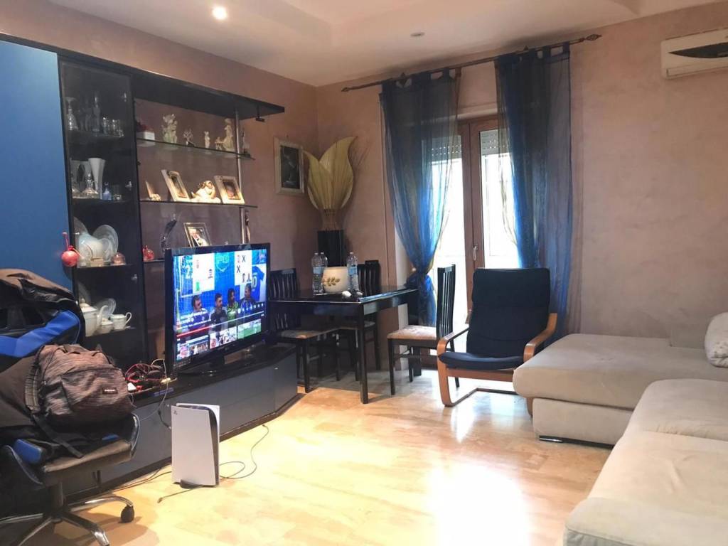 appartamento in vendita a Tivoli in zona Villaggio Adriano