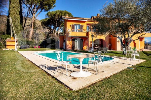 casa indipendente in vendita a Tivoli