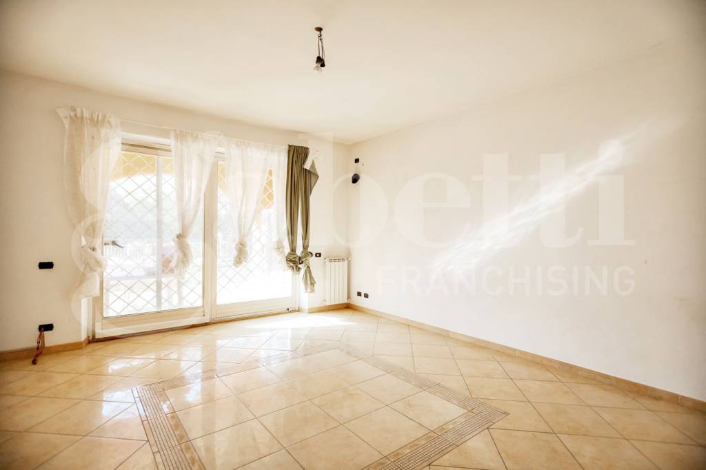 casa indipendente in vendita a Tivoli