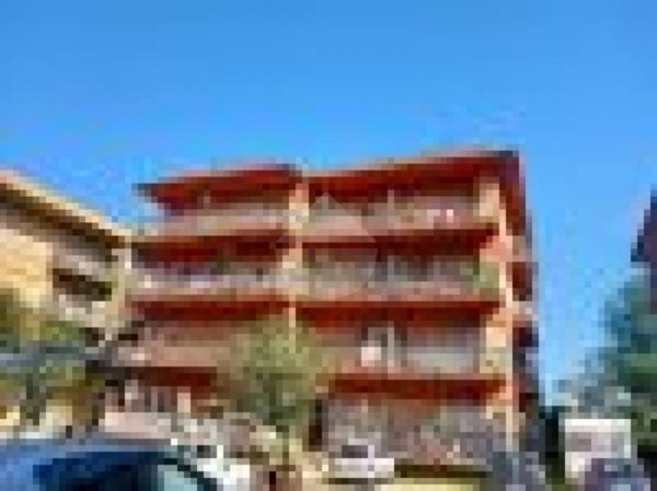 appartamento in vendita a Tivoli in zona Ponte Lucano