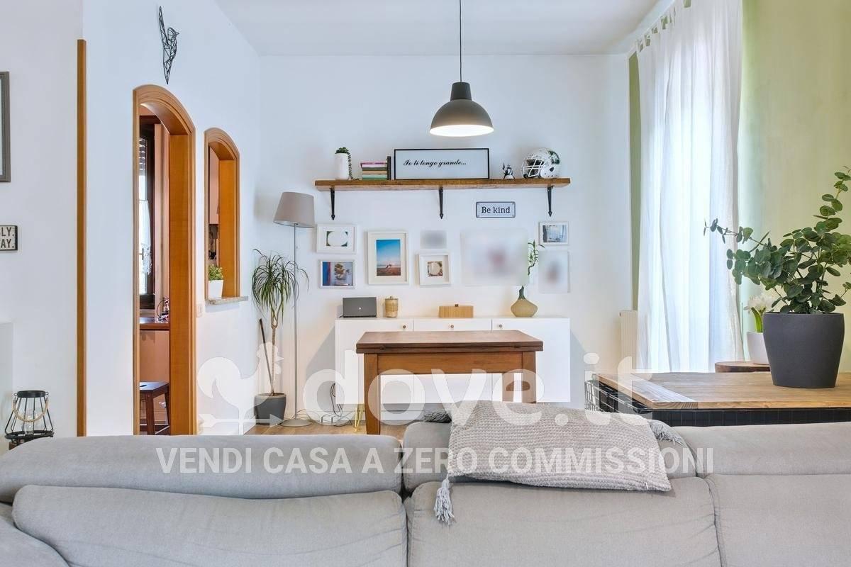 appartamento in vendita a Tivoli in zona Favale