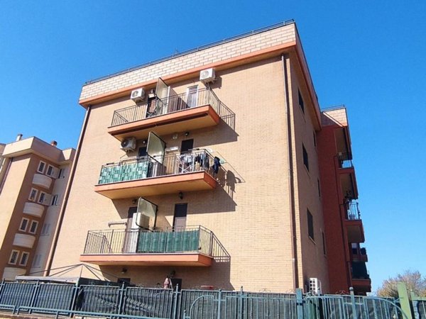 appartamento in vendita a Tivoli in zona Favale