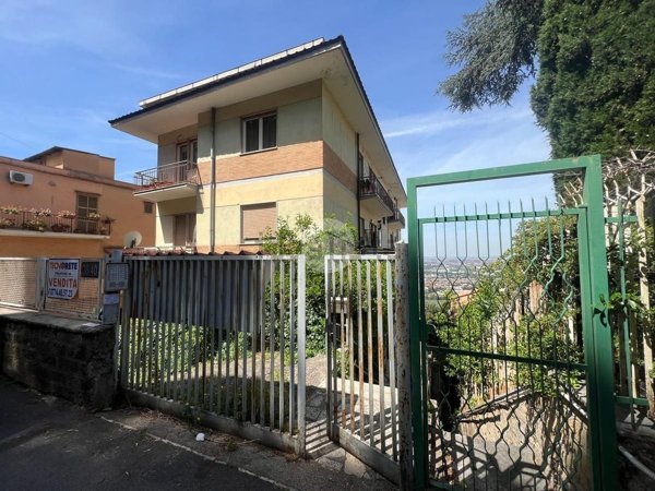 appartamento in vendita a Tivoli