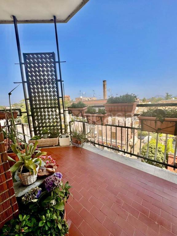 appartamento in vendita a Tivoli in zona Terme