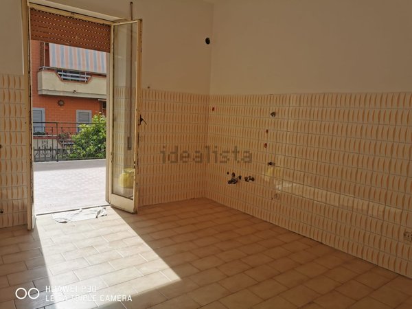 appartamento in vendita a Tivoli in zona Campolimpido