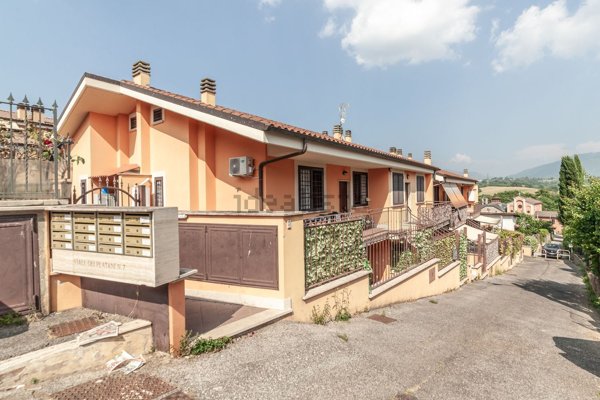appartamento in vendita a Tivoli