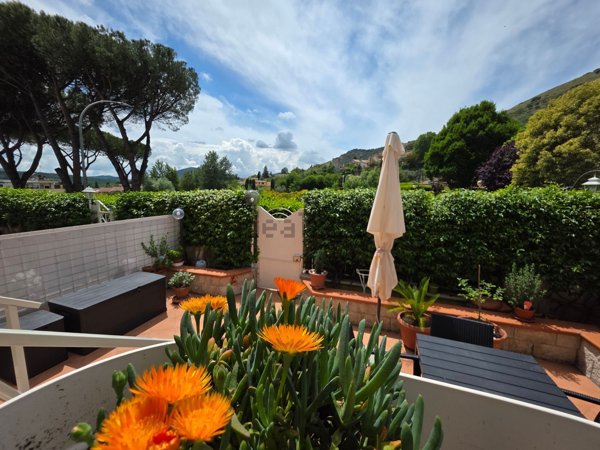 casa indipendente in vendita a Tivoli
