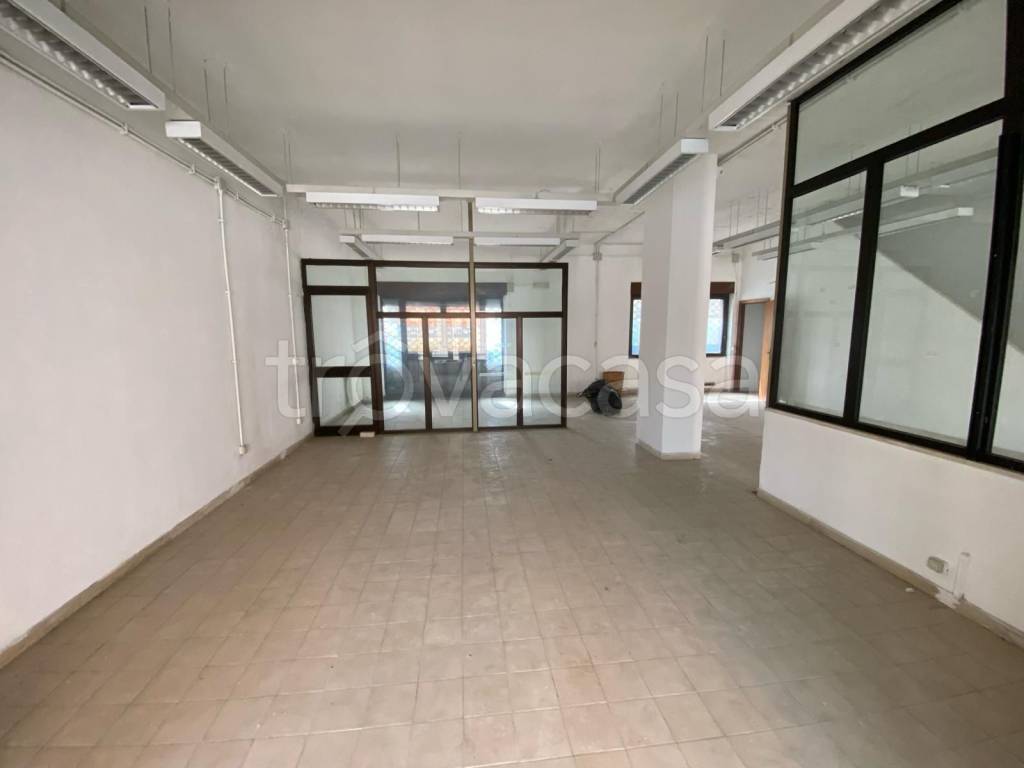 negozio in vendita a Tivoli