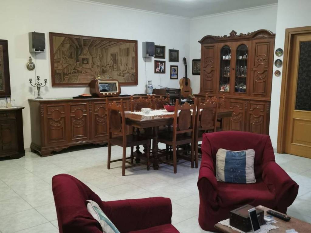 appartamento in vendita a Tivoli in zona Favale