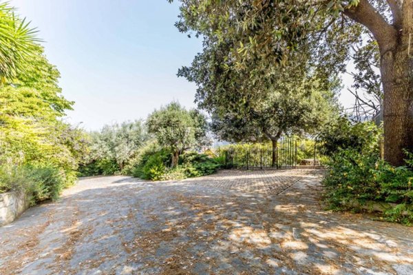 casa indipendente in vendita a Tivoli
