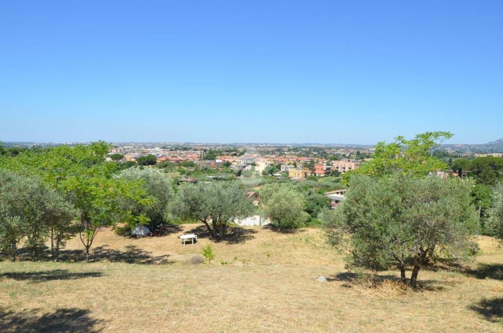 terreno agricolo in vendita a Tivoli