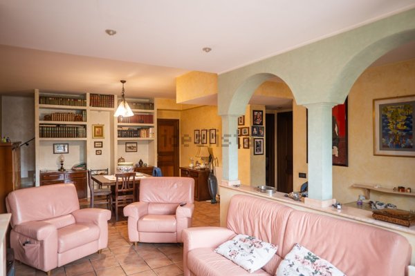 casa indipendente in vendita a Tivoli in zona Villa Adriana