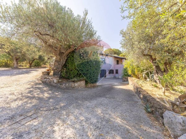 casa indipendente in vendita a Tivoli