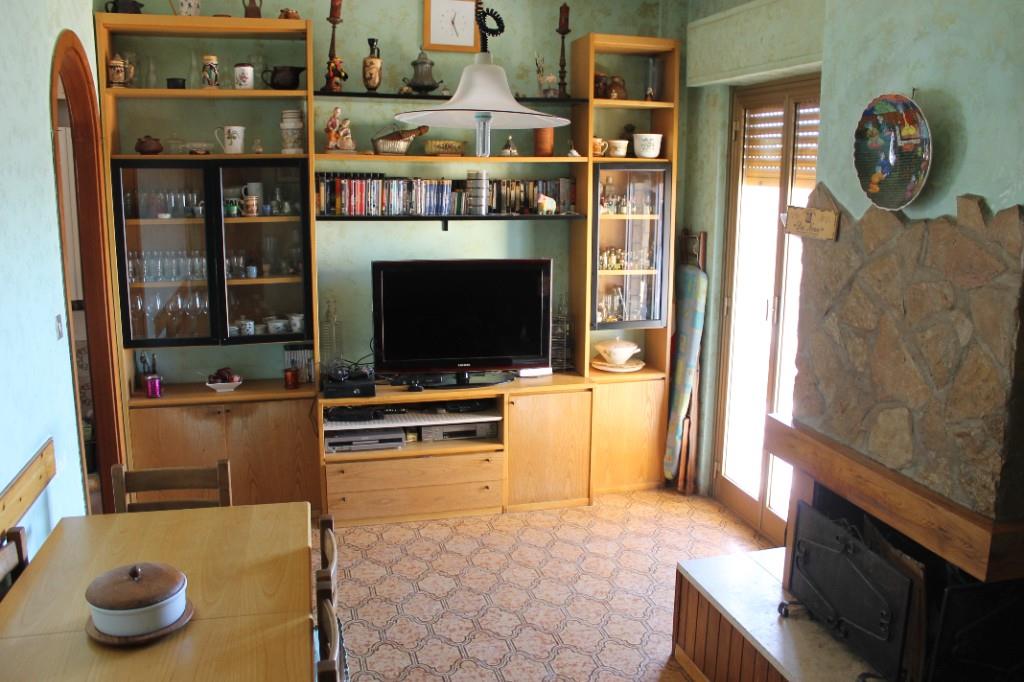 appartamento in vendita a Tivoli in zona Terme