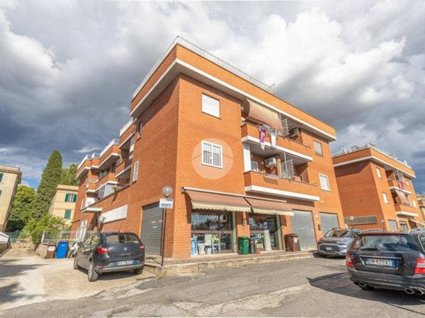 appartamento in vendita a Tivoli in zona Villa Adriana