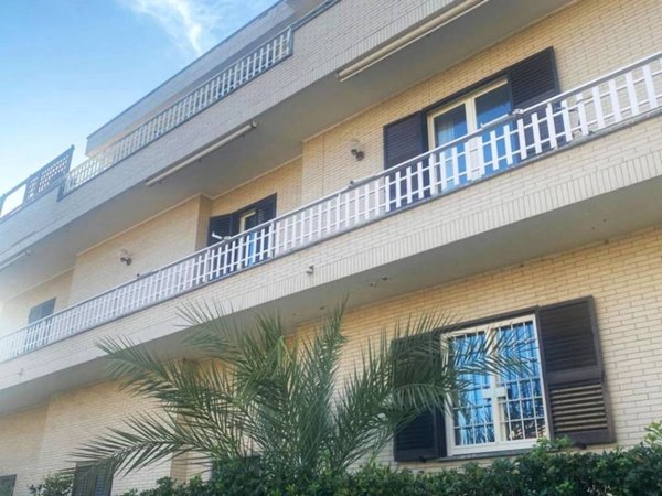 appartamento in vendita a Tivoli in zona Terme