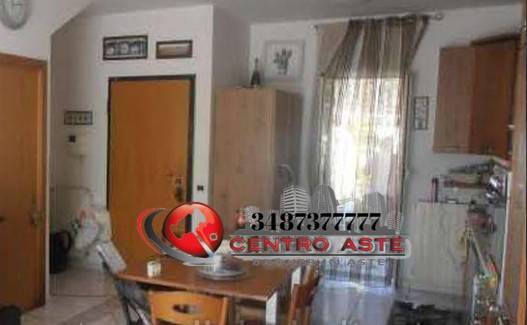 casa indipendente in vendita a Tivoli