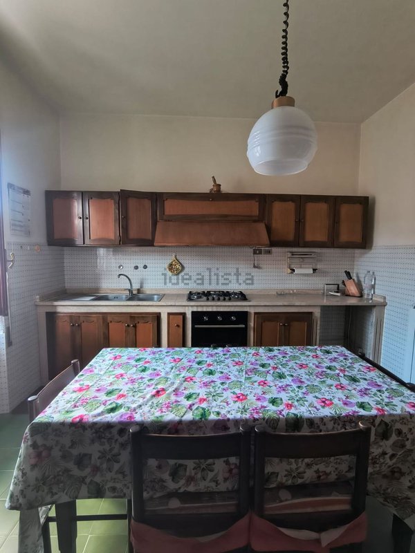 appartamento in vendita a Tivoli in zona Campolimpido