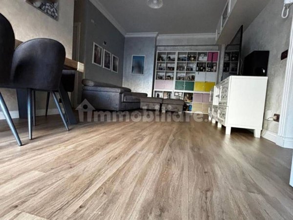 appartamento in vendita a Tivoli in zona Terme