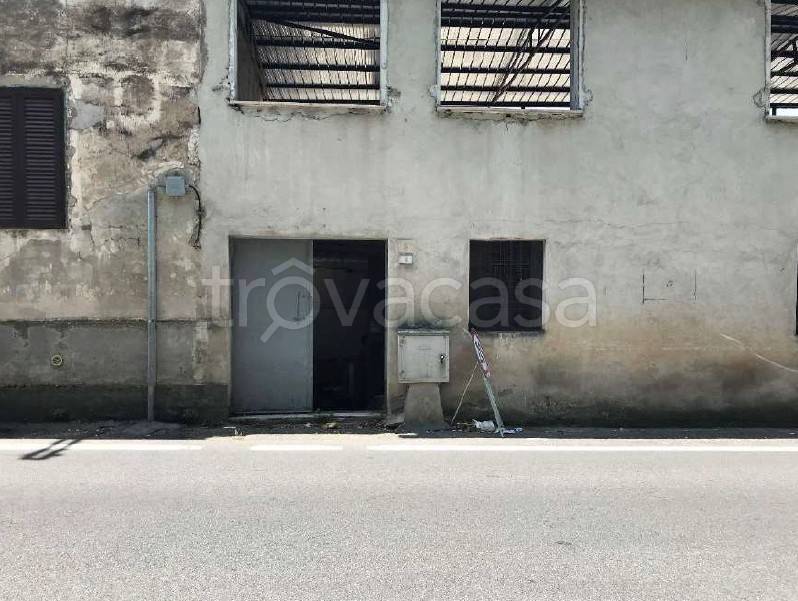 negozio in vendita a Tivoli