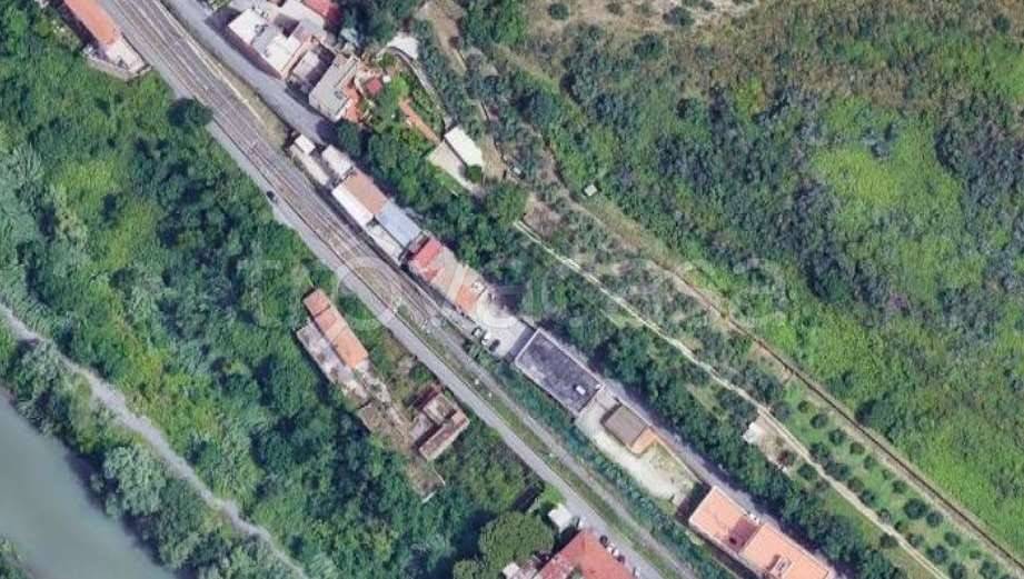 negozio in vendita a Tivoli