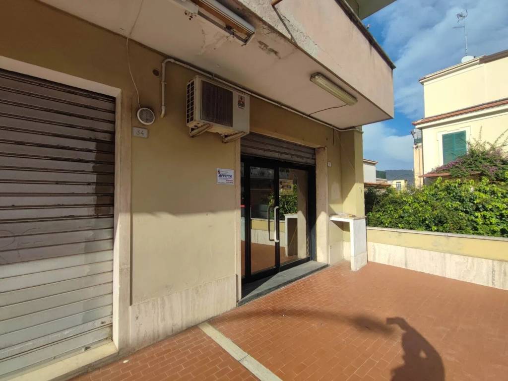 negozio in vendita a Tivoli
