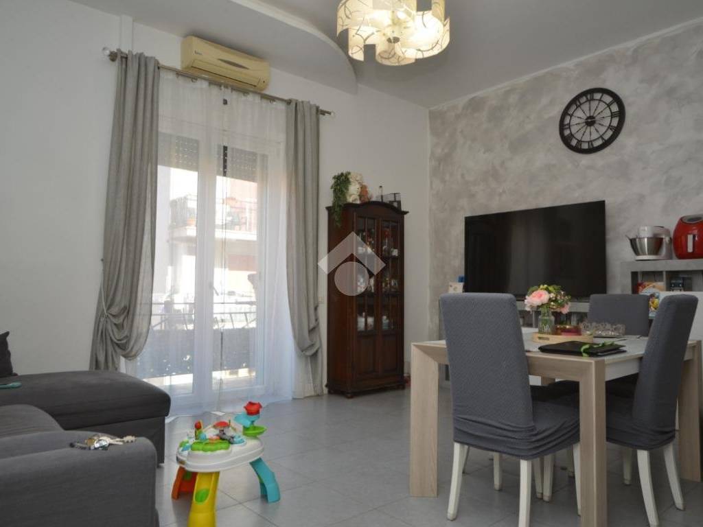 appartamento in vendita a Tivoli in zona Villaggio Adriano