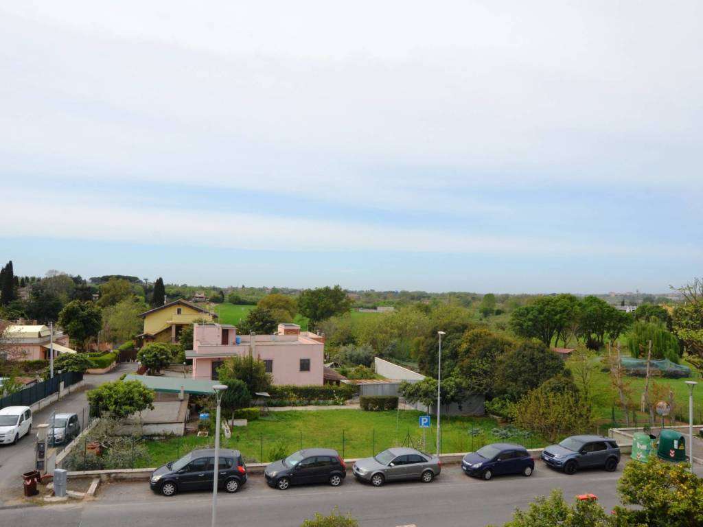 appartamento in vendita a Tivoli in zona Villa Adriana