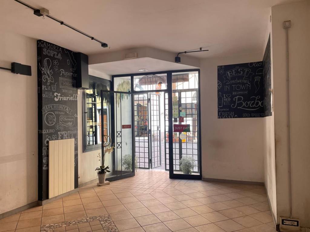 negozio in vendita a Tivoli