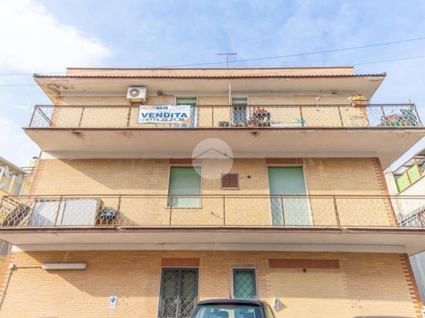 appartamento in vendita a Tivoli in zona Villa Adriana