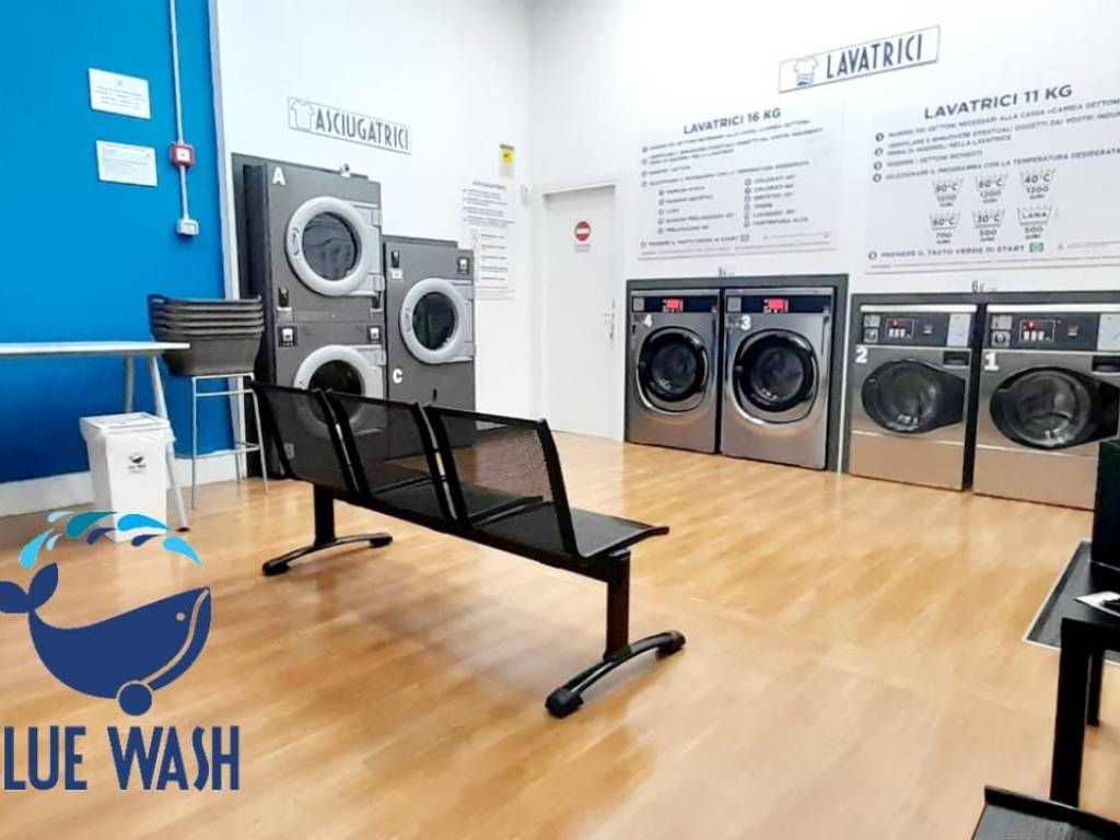 negozio in vendita a Tivoli in zona Terme