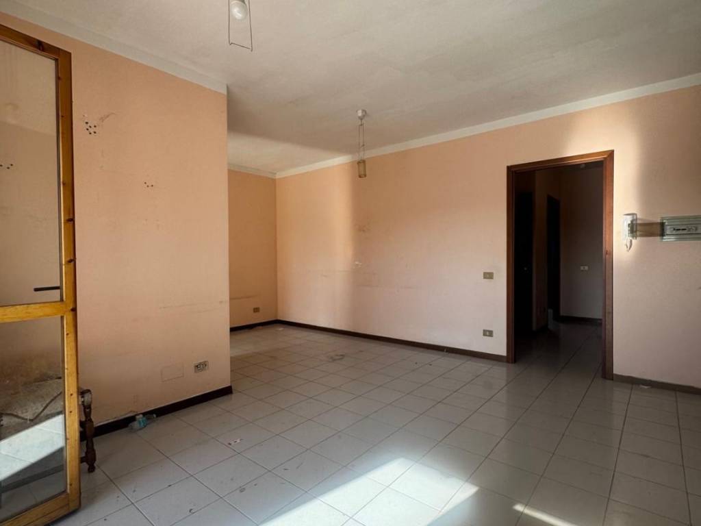 appartamento in vendita a Tivoli in zona Villaggio Adriano