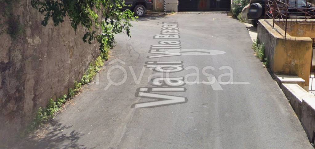 casa indipendente in vendita a Tivoli