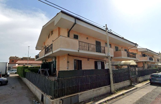 appartamento in vendita a Tivoli in zona Terme