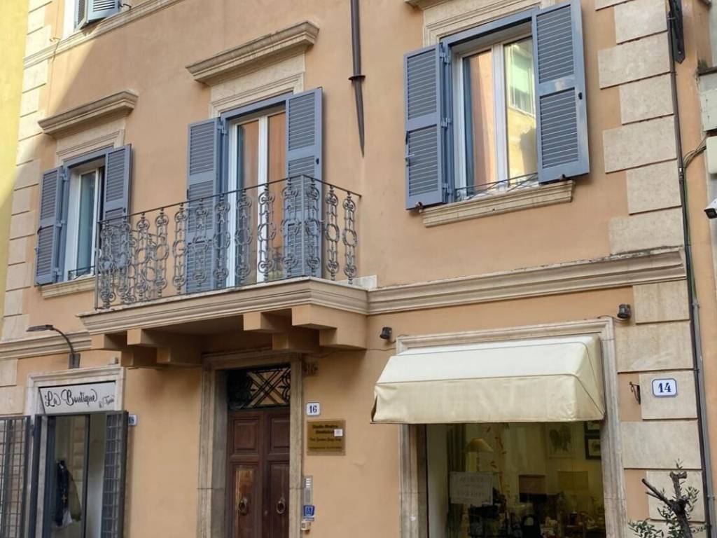 negozio in vendita a Tivoli