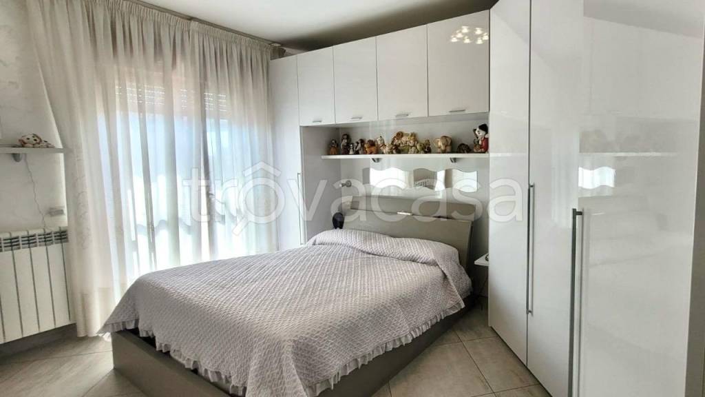 appartamento in vendita a Tivoli in zona Terme