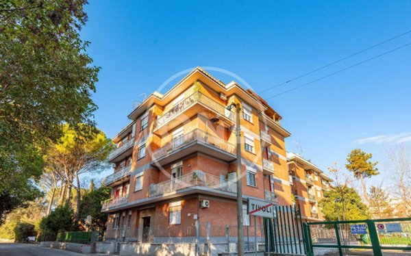 appartamento in vendita a Tivoli in zona Favale