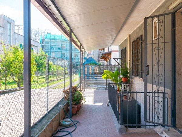 appartamento in vendita a Tivoli in zona Villa Adriana