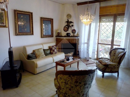 appartamento in vendita a Tivoli in zona Terme