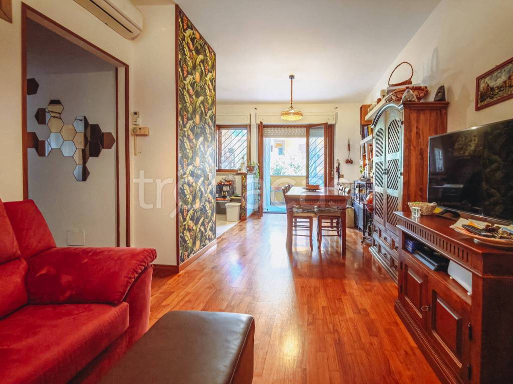 appartamento in vendita a Tivoli in zona Villa Adriana