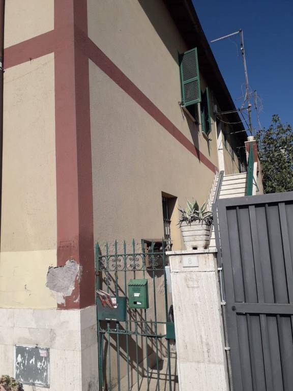 appartamento in vendita a Tivoli in zona Terme