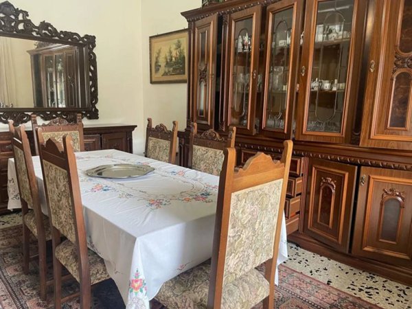 appartamento in vendita a Tivoli in zona Terme