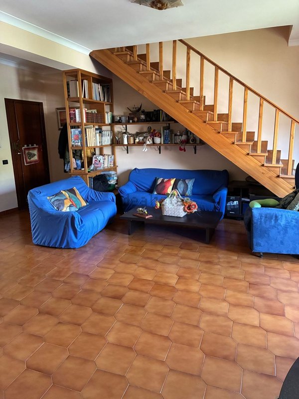 appartamento in vendita a Tivoli in zona Terme
