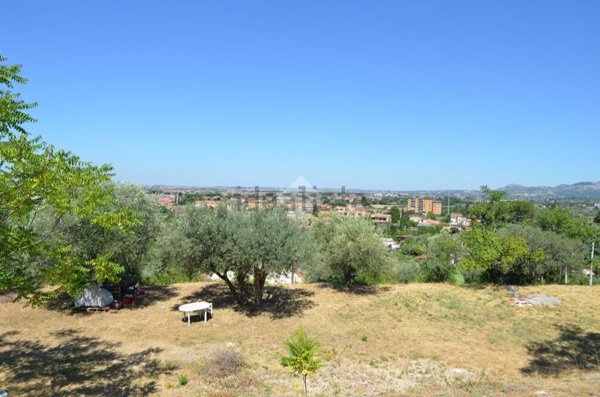 terreno agricolo in vendita a Tivoli