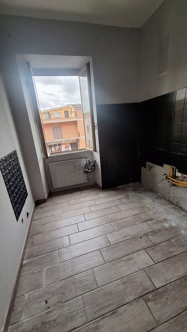 appartamento in vendita a Tivoli in zona Terme