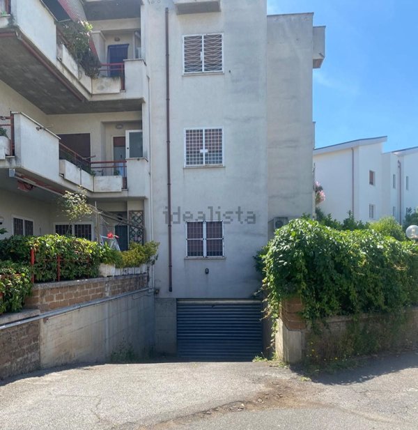 casa indipendente in vendita a Tivoli in zona Villa Adriana