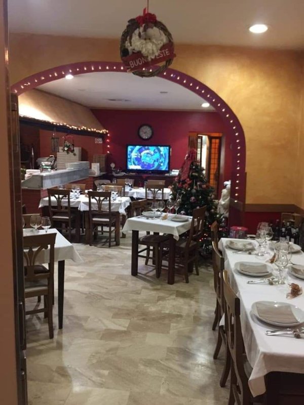 locale commerciale in vendita a Tivoli