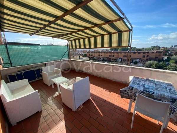 appartamento in vendita a Tivoli in zona Villa Adriana