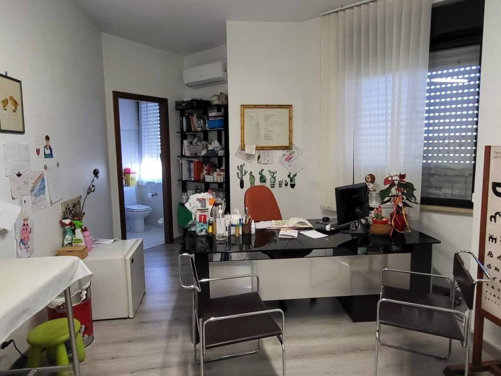 appartamento in vendita a Tivoli in zona Terme