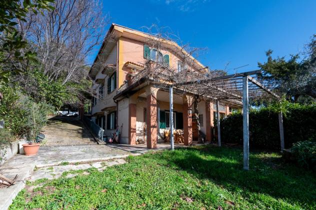 casa indipendente in vendita a Tivoli